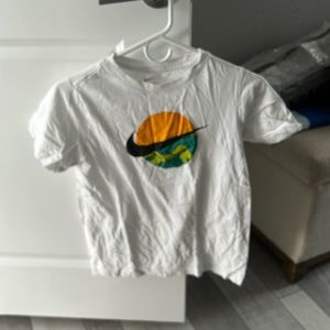 Nike Tee White Youth Large